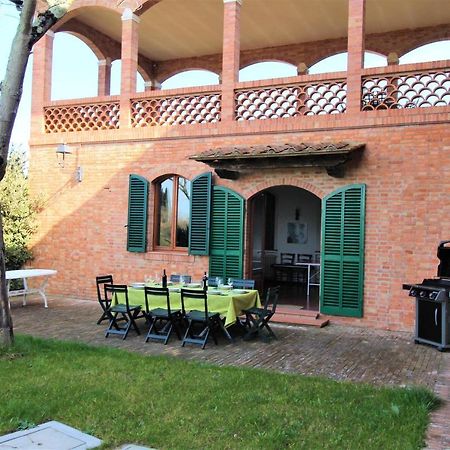 Villa Larniano 锡耶纳 外观 照片