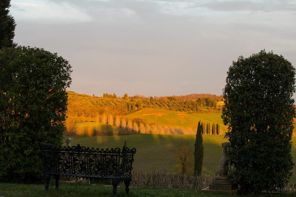 Villa Larniano 锡耶纳 外观 照片