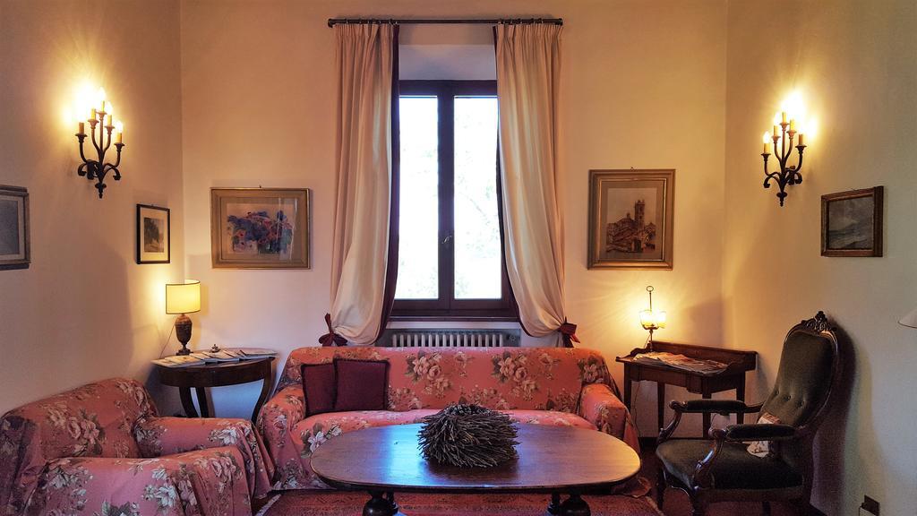 Villa Larniano 锡耶纳 外观 照片